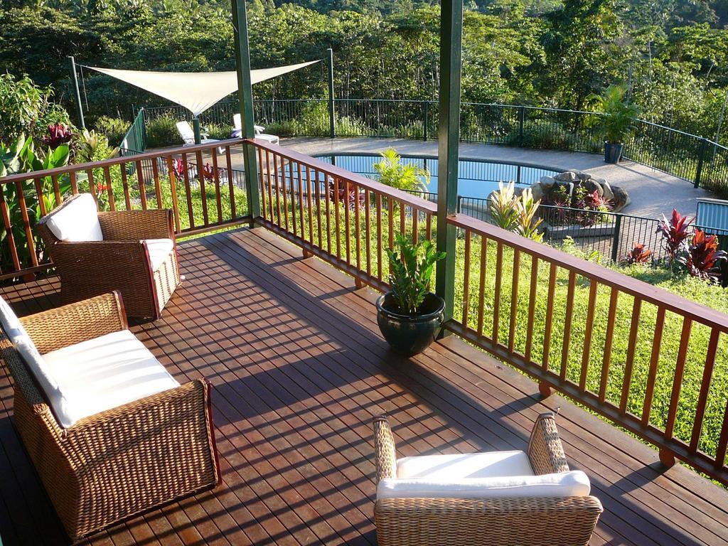 Coral Sea Views